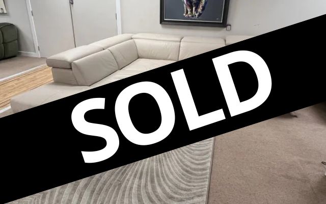 Natuzzi Pensiero
Corner Sofa
Was £4,976 Now £2,495
VISIT US
Natuzzi Pensiero
Corner Sofa
Was £4,976 Now £2,495
VISIT US