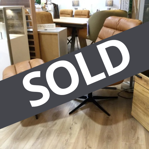 Magenta
Swivel Chair & Stool
SOLD
VISIT US
Magenta
Swivel Chair & Stool
SOLD
VISIT US