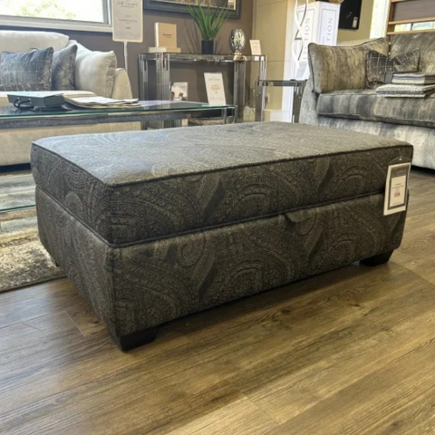 Lourve
Storage Footstool
Was £1,177 Now £599
VISIT US
Lourve
Storage Footstool
Was £1,177 Now £599
VISIT US