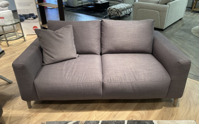 Cento
HH 180 Sofa & Scatter
Was £2,244 Now £1,399
VISIT US
Cento
HH 180 Sofa & Scatter
Was £2,244 Now £1,399
VISIT US