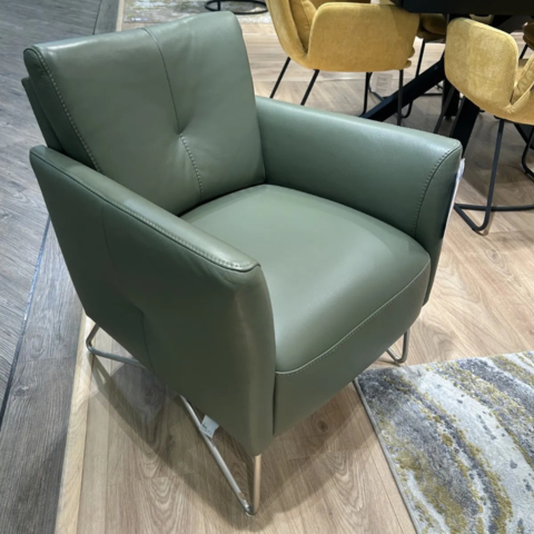Rom
Aurora Accent Chair
Was £1,108 Now £749
VISIT US
Rom
Aurora Accent Chair
Was £1,108 Now £749
VISIT US