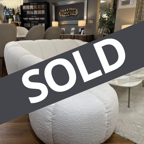 Calma
2.5 Seater Sofa & Footstool
SOLD
VISIT US
Calma
2.5 Seater Sofa & Footstool
SOLD
VISIT US