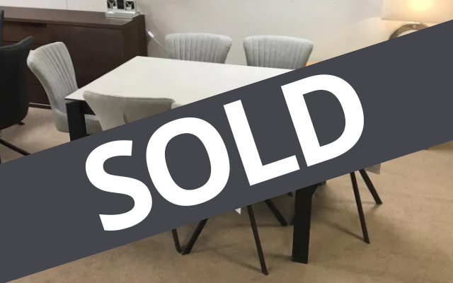 Calligaris Duca
Ext. Dining Table & 6 Chairs
SOLD
VISIT US
Calligaris Duca
Ext. Dining Table & 6 Chairs
SOLD
VISIT US