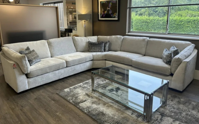 Lourve
Large Corner Group
Was £4,154 Now £2,899
VISIT US
Lourve
Large Corner Group
Was £4,154 Now £2,899
VISIT US