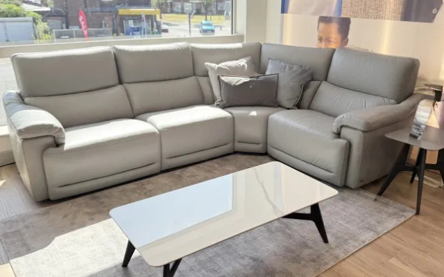 Brama
Corner Group
Was £5,195 Now £2,995
VISIT US
Brama
Corner Group
Was £5,195 Now £2,995
VISIT US