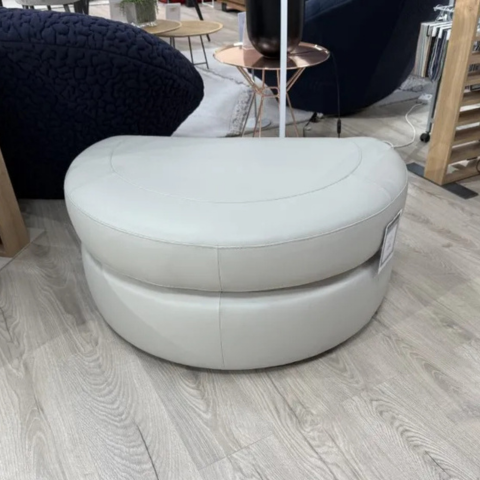 Editions Brivado
Shaped Footstool
Was £520 Now £299
VISIT US
Editions Brivado
Shaped Footstool
Was £520 Now £299
VISIT US
