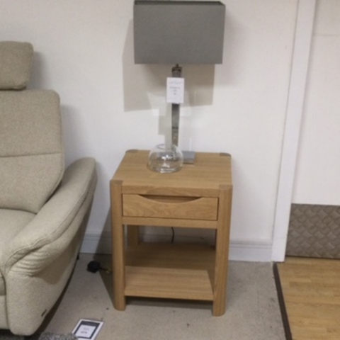 Anders
Lamp Table
Was £609 Now £299
VISIT US
Anders
Lamp Table
Was £609 Now £299
VISIT US