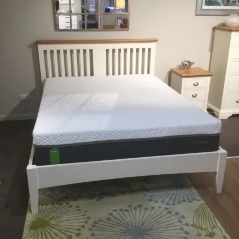 Camden Two Tone
150cm Bedframe
Was £738 Now £499
VISIT US
Camden Two Tone
150cm Bedframe
Was £738 Now £499
VISIT US