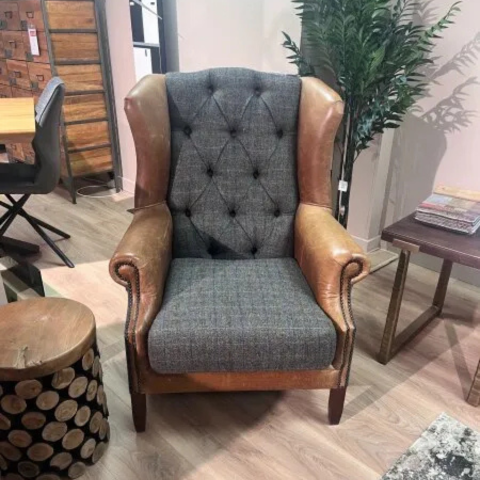 Vintage
Wing Chair
Was £1,649 Now £849
VISIT US
Vintage
Wing Chair
Was £1,649 Now £849
VISIT US