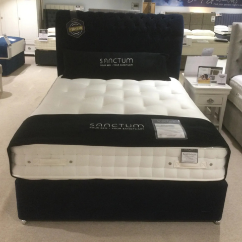 Sanctum Royal
2000 Divan
Was £3,545 £1,899
Now £1,499
VISIT US
Sanctum Royal
2000 Divan
Was £3,545 £1,899
Now £1,499
VISIT US