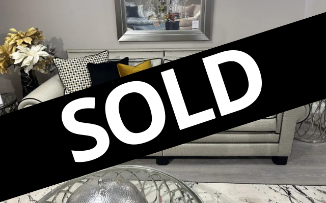 Duresta Coco
Grand Split Sofa
Was £6,095 Now £3,195
VISIT US
Duresta Coco
Grand Split Sofa
Was £6,095 Now £3,195
VISIT US