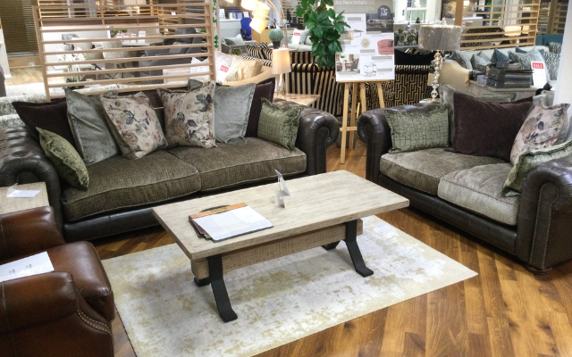 Arthur
2 Seater & 3.5 Seater Sofa
Was £4,461 Now £2,499
VISIT US
Arthur
2 Seater & 3.5 Seater Sofa
Was £4,461 Now £2,499
VISIT US