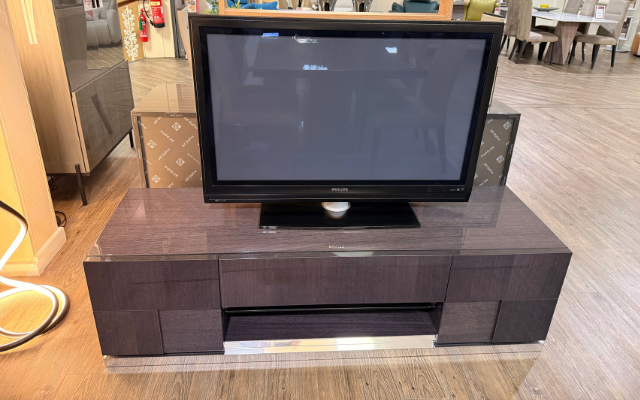 Alf Italia
Monte Carlo TV Base
Was £1,244 Now £775
VISIT US
Alf Italia
Monte Carlo TV Base
Was £1,244 Now £775
VISIT US