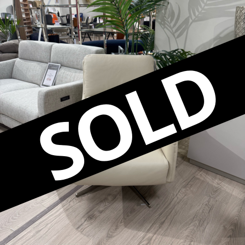 Editions
Gloria Swivel Chair
Was £1,386 Now £799
VISIT US
Editions
Gloria Swivel Chair
Was £1,386 Now £799
VISIT US
