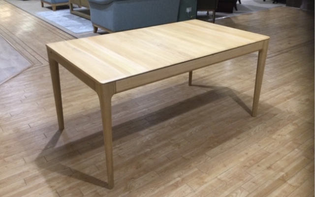 Ercol
Romana Medium Extending Dining Table
Was £2,589 Now £1,799
VISIT US
Ercol
Romana Medium Extending Dining Table
Was £2,589 Now £1,799
VISIT US