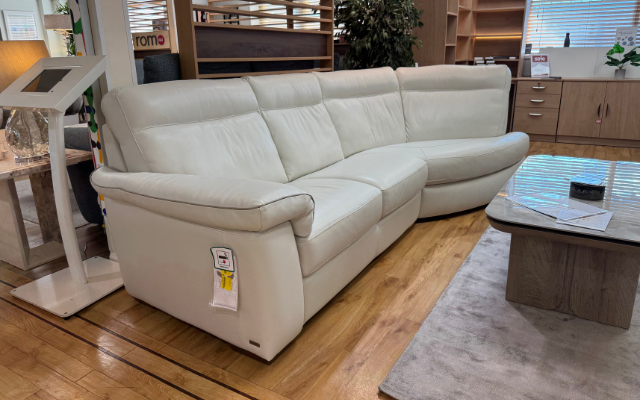 Natuzzi Editions
Brivido Corner Sofs with Shapped Ottoman
Was £3,900 Now £1,899
VISIT US
Natuzzi Editions
Brivido Corner Sofs with Shapped Ottoman
Was £3,900 Now £1,899
VISIT US