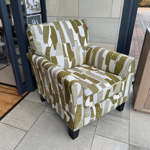 Elijah
Accent Chair
Was £1,083 Now £539
VISIT US
Elijah
Accent Chair
Was £1,083 Now £539
VISIT US