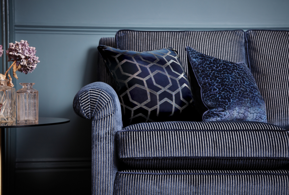 At the heart of the Gabrielle Collection lies a thoughtfully engineered seating system, designed to deliver exceptional comfort and support. The serpentine sprung seat provides consistent, even support across the entire seating area, while the soft front edge enhances comfort by easing pressure behind the knees, perfect for extended relaxation. This carefully balanced design ensures a seating experience that feels both supportive and inviting.

To further personalise your comfort, seat cushions are available in Supawrap (standard) for a soft yet supportive feel, or Duraluxe for a more resilient, structured sit. This flexibility allows you to tailor the sofa to your individual preference, creating a piece that not only looks beautiful but feels perfectly suited to your everyday living.
