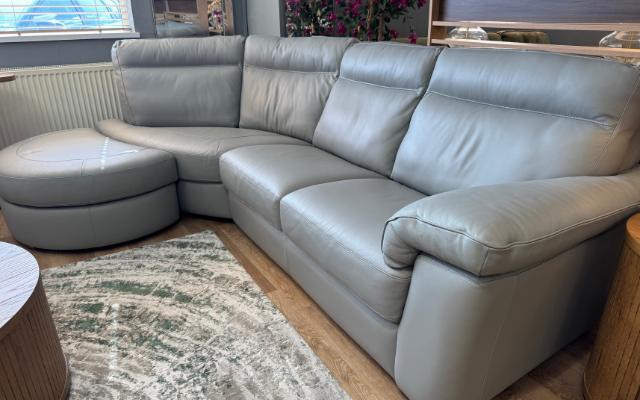 Natuzzi Editions
Brivido Corner Sofa with Shapped Ottoman
Was £3,900 Now £1,899
VISIT US
Natuzzi Editions
Brivido Corner Sofa with Shapped Ottoman
Was £3,900 Now £1,899
VISIT US
