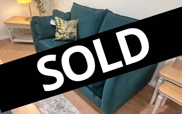 Charlotte
2.5 Seater Sofa
Was £1,439 Now £899
VISIT US
Charlotte
2.5 Seater Sofa
Was £1,439 Now £899
VISIT US