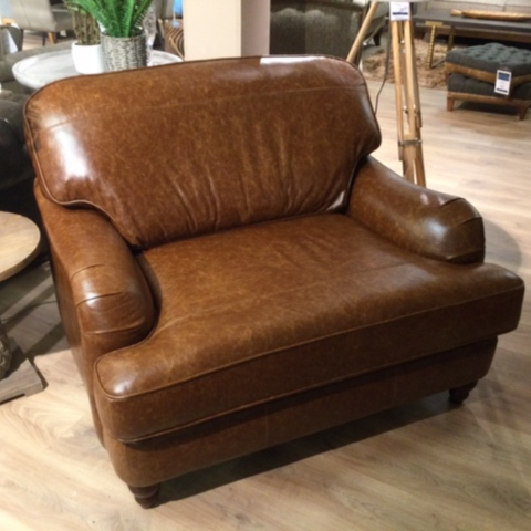 Conrad
Loveseat
Was £1,511 Now £935
VISIT US
Conrad
Loveseat
Was £1,511 Now £935
VISIT US