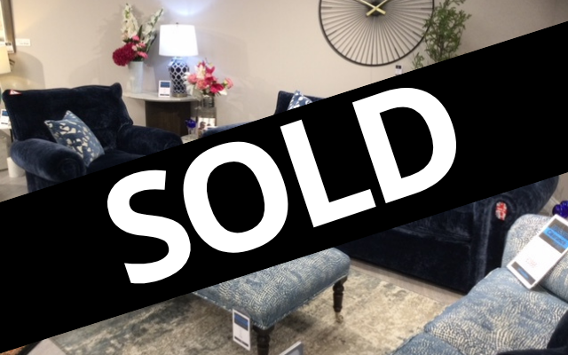Duresta
Waldorf Grand Split Sofa & Astoria Chair
Was £7,654 Now £4,995
VISIT US
Duresta
Waldorf Grand Split Sofa & Astoria Chair
Was £7,654 Now £4,995
VISIT US