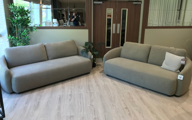 Luena
3 Seater & 2.5 Seater Sofa
Was £3,351 Now £1,999
VISIT US
Luena
3 Seater & 2.5 Seater Sofa
Was £3,351 Now £1,999
VISIT US