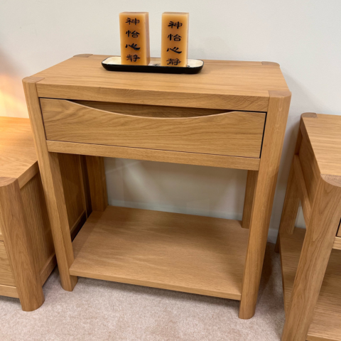 Anders Collection
Hall Table with Drawer
Was £794 Now £449
VISIT US
Anders Collection
Hall Table with Drawer
Was £794 Now £449
VISIT US