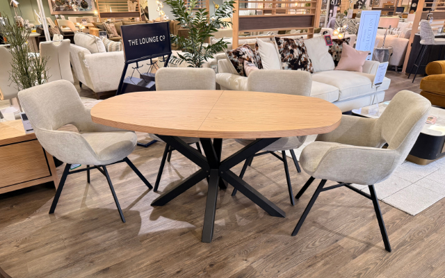 Harris
Danish Oval Extending Dining Table & 6 Sterling Chairs
Was £2,268 Now £1,499
VISIT US
Harris
Danish Oval Extending Dining Table & 6 Sterling Chairs
Was £2,268 Now £1,499
VISIT US