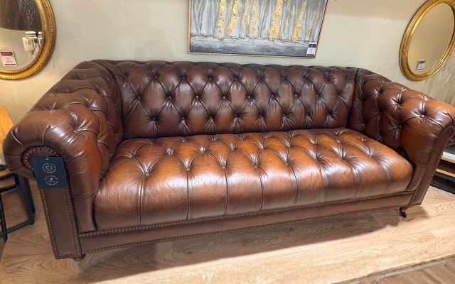 Baxter
3.5 Seater Sofa
Was £3,050 Now £1,699
VISIT US
Baxter
3.5 Seater Sofa
Was £3,050 Now £1,699
VISIT US