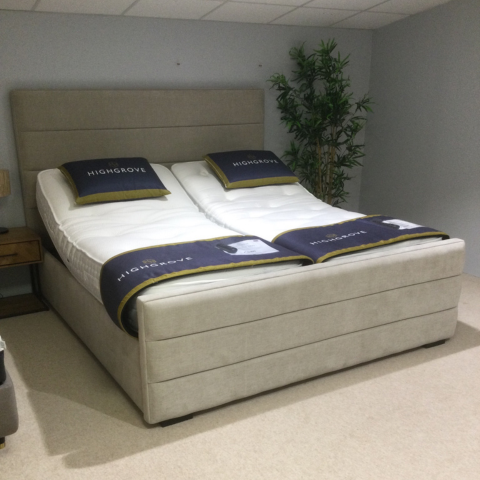Highgrove
6ft Pisces Electric Adjustable Bedframe with Magnolia/Peony Mattress
Was £5,386 Now £2,999
VISIT US
Highgrove
6ft Pisces Electric Adjustable Bedframe with Magnolia/Peony Mattress
Was £5,386 Now £2,999
VISIT US