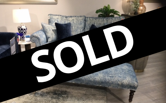 Duresta
Belverdere 2.5 Seater Sofa & Footstool
Was £6,105 Now £3,995
VISIT US
Duresta
Belverdere 2.5 Seater Sofa & Footstool
Was £6,105 Now £3,995
VISIT US