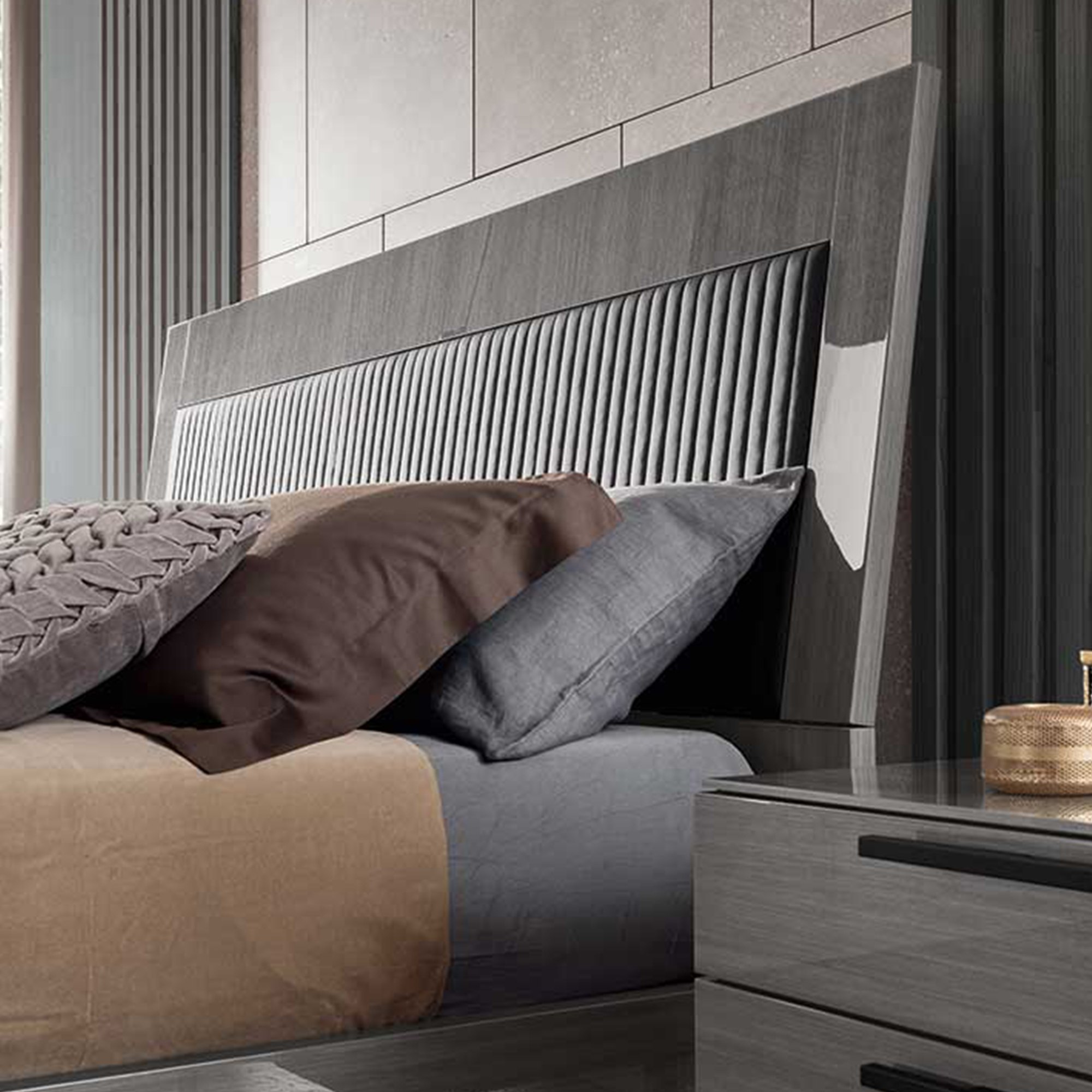 NOVECENTO BEDROOM Alf Italia Novecento Bedstead King Size (5ft