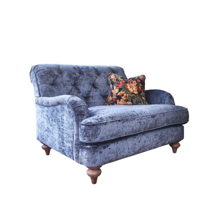 Henry Loveseat Henry Loveseat