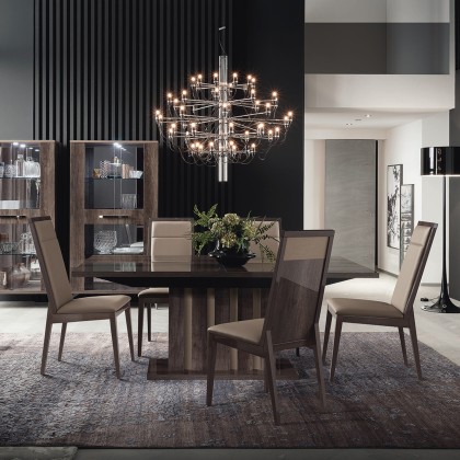 Alf Matera Dining Table & 6 Chairs Alf Matera Dining Table & 6 Chairs