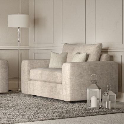 Cookes Collection Santigo Snuggler Chair