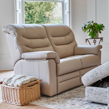 G Plan Ledbury 2 Seater Single Power Recliner Sofa RHF with Headrest & Lumbar in Leather G Plan Ledbury 2 Seater Single Power Recliner Sofa RHF with Headrest & Lumbar in Leather