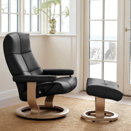 Stressless David Large Chair & Stool Classic Base Stressless David Large Chair & Stool Classic Base