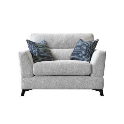 Kieran Cuddler Chair