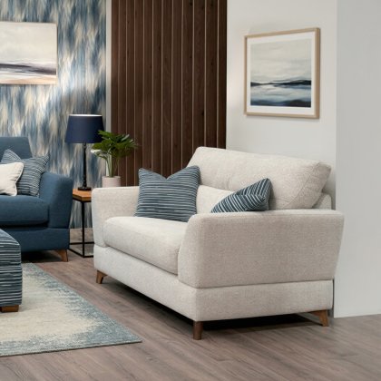 Kieran Cuddler Chair