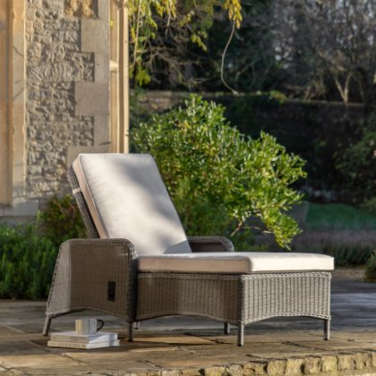 Ascot Lounger
