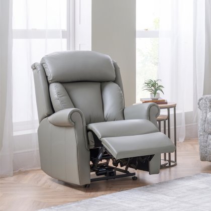 Celebrity Ashfield Standard Leather Manual Recliner Armchair Celebrity Ashfield Standard Leather Manual Recliner Armchair