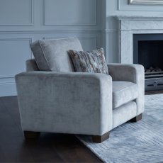 Barrow Armchair 3