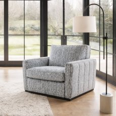 Duresta Monte Carlo Grand Chair