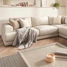 Nyla Medium Corner Group LHF 3