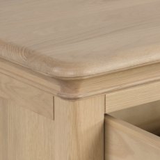 Linhay 5 Drawer Chest - Oak 4