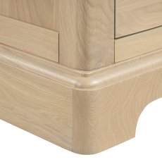 Linhay 3 Drawer Compact Bedside - Oak 5