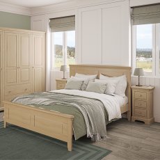 Linhay 3 Drawer Compact Bedside - Oak 6