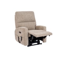 Petite Manual Recliner 3