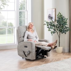 Grande Power Recliner 3